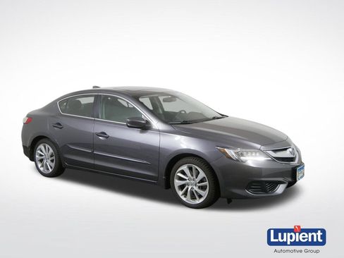 Used 2018 Acura ILX FWD image 1
