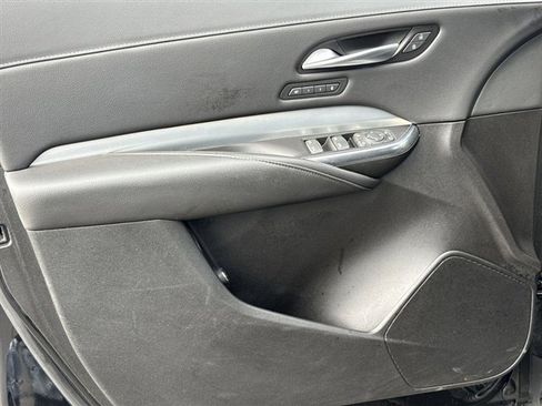 Used 2023 Cadillac XT4 Premium Luxury w/ Cold Weather Package image 26