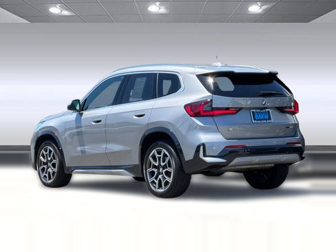 Used 2026 BMW X1 xDrive28i w/ Technology Package AWD/4WD image 3