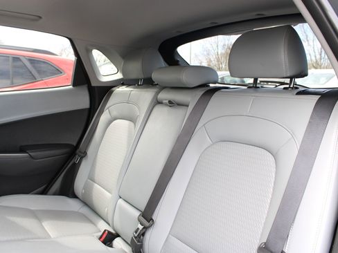 Used 2021 Hyundai Kona Limited image 18