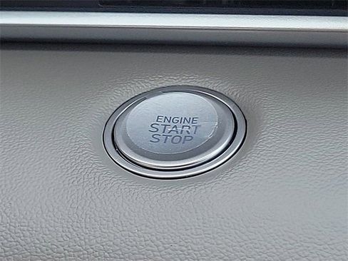 New 2025 Hyundai Elantra Sport image 10
