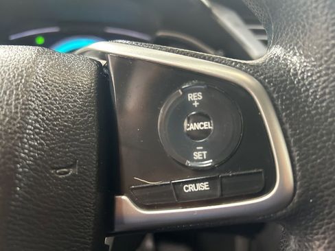 Used 2017 Honda Civic EX image 25