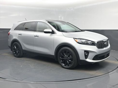 Certified 2020 Kia Sorento EX image 1
