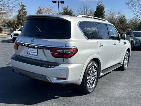 Used 2024 Nissan Armada SL AWD/4WD image 4