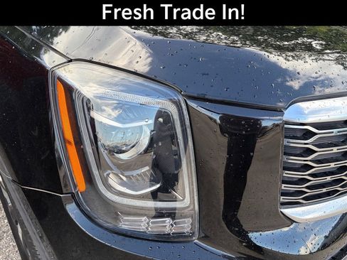 Used 2020 Kia Telluride EX w/ EX Premium Package FWD image 5