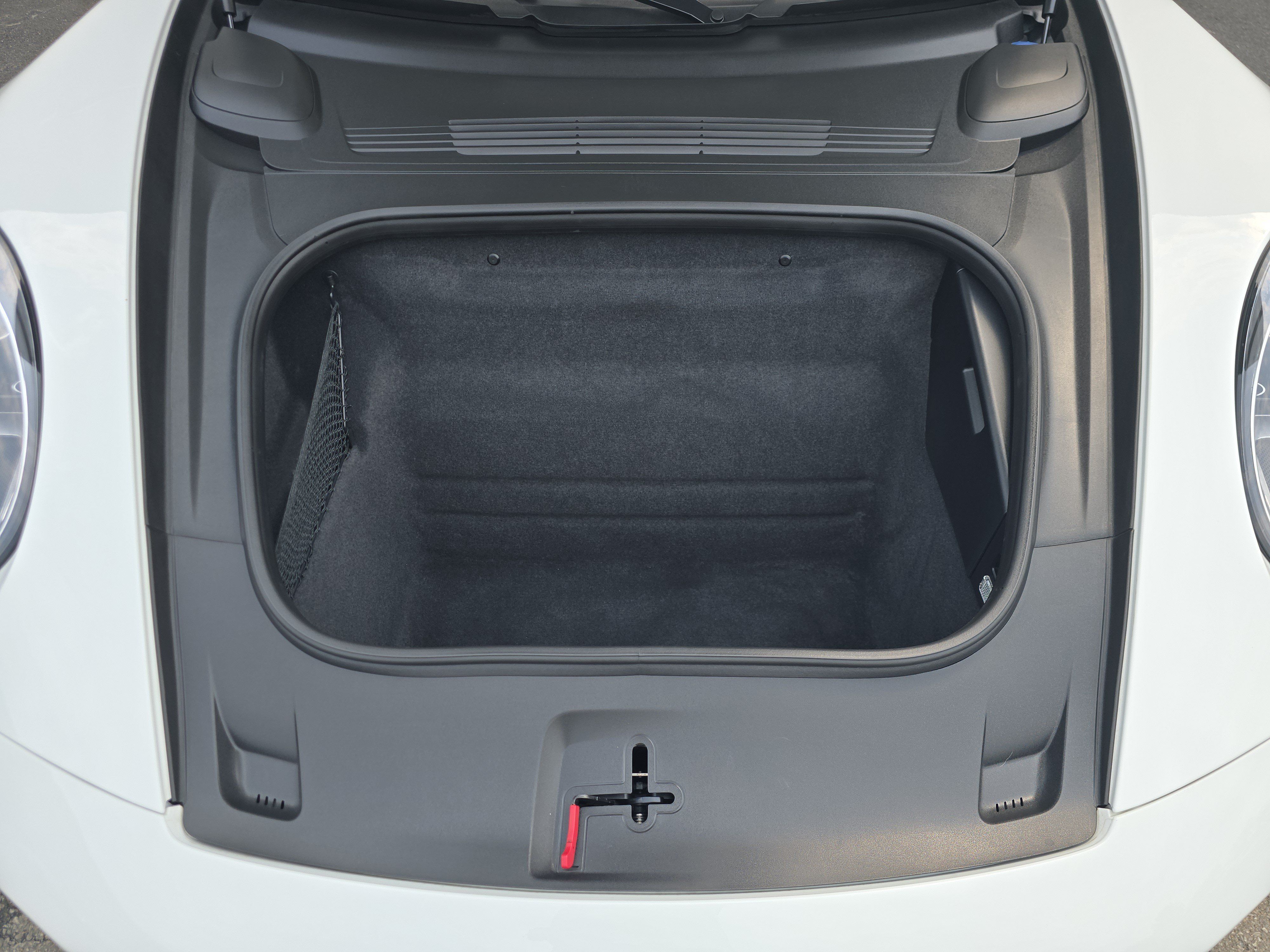 Certified 2024 Porsche 911 Carrera RWD image 18