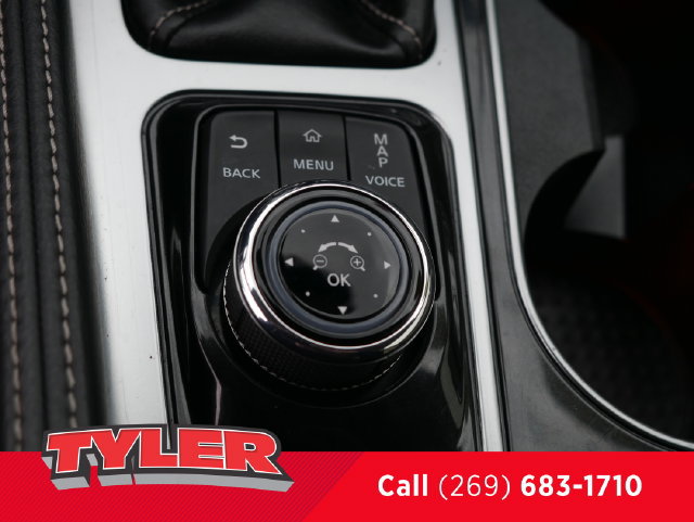 Used 2016 Nissan Maxima 3.5 SL w/ Interior Lighting Package FWD image 35