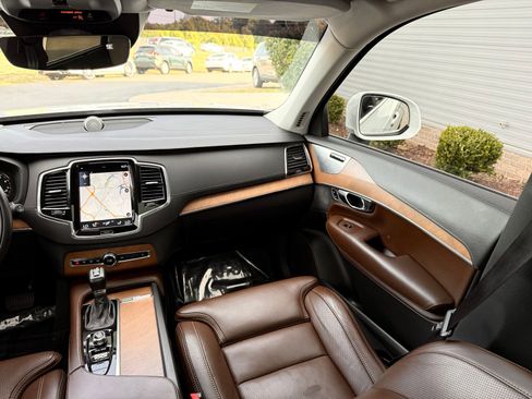 Used 2019 Volvo XC90 T6 Inscription w/ Protection Package Premier AWD/4WD image 36