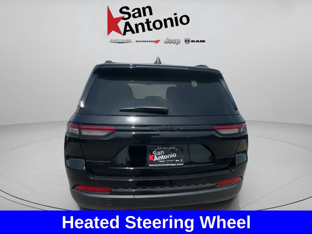 New 2025 Jeep Grand Cherokee Altitude RWD image 13