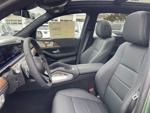 New 2025 Mercedes-Benz GLE 450 4MATIC image 17