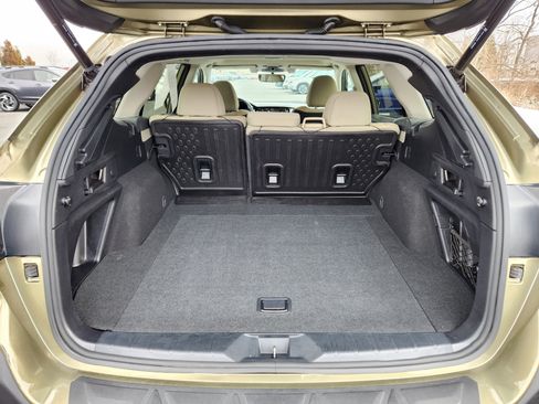 Used 2022 Subaru Outback Premium image 8