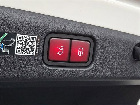 Certified 2024 Mercedes-Benz E 450 4MATIC Sedan image 30