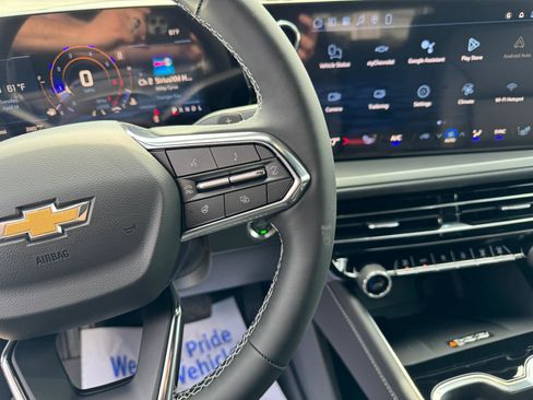 New 2026 Chevrolet Traverse LT AWD/4WD image 24