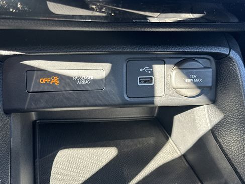 Certified 2023 Honda Civic LX image 30