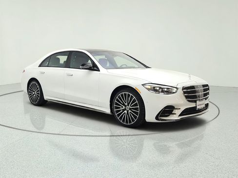 Certified 2024 Mercedes-Benz S 580 4MATIC Sedan image 3