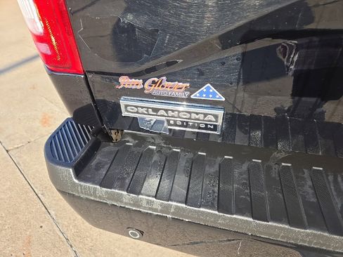 Used 2017 Ford F150 XLT w/ Equipment Group 302A Luxury image 38