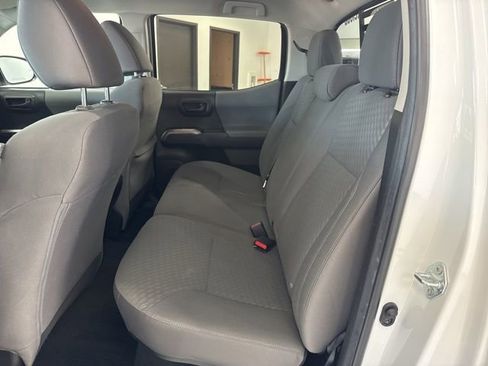 Used 2023 Toyota Tacoma SR5 w/ Technology Package image 19