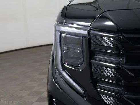 Used 2026 GMC Sierra 1500 Elevation w/ Preferred Package image 14