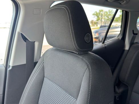 Used 2024 GMC Terrain SLE w/ Driver Convenience Package FWD image 39