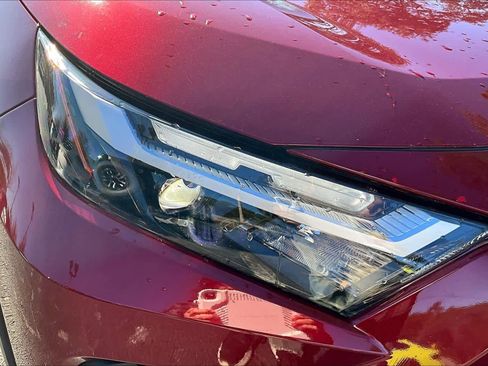 Used 2023 Toyota RAV4 LE image 27