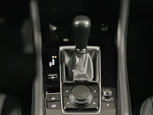 Used 2024 MAZDA MAZDA3 s FWD image 17