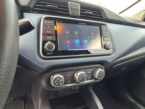 Used 2023 Nissan Versa SV image 25