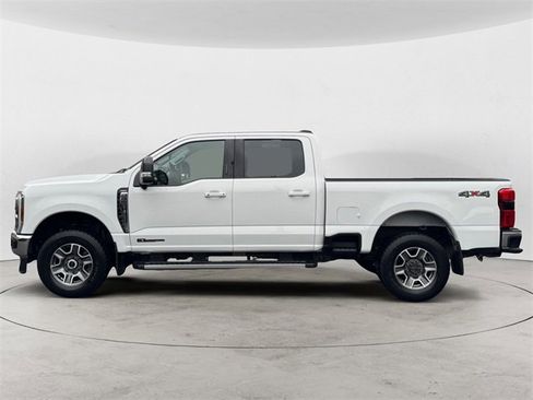 Used 2024 Ford F350 Lariat w/ Camper Package image 2