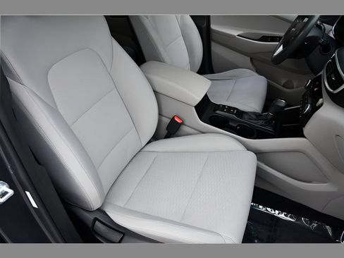 Used 2019 Hyundai Tucson Value AWD/4WD image 24