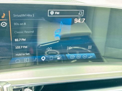 Used 2024 Cadillac Lyriq Luxury RWD image 26