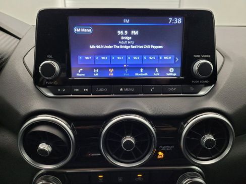 Used 2023 Nissan Sentra S image 25