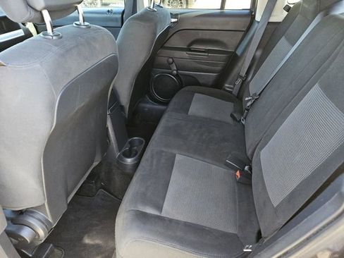 Used 2015 Jeep Compass Sport image 28