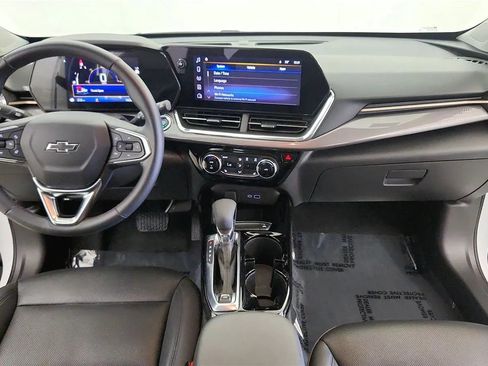 Used 2025 Chevrolet Trax ACTIV w/ Driver Confidence Package FWD image 34
