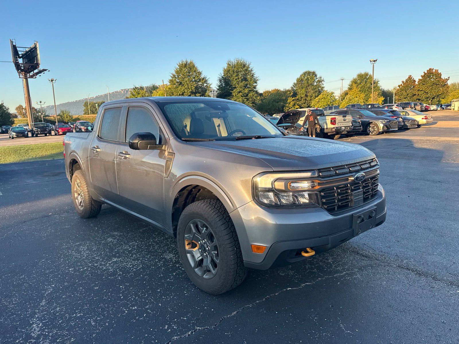 Used 2024 Ford Maverick Tremor w/ Tremor Off-Road Package AWD/4WD image 3
