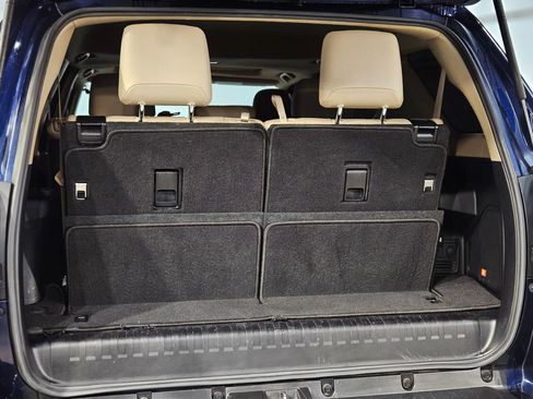 Used 2018 Toyota 4Runner Limited image 18