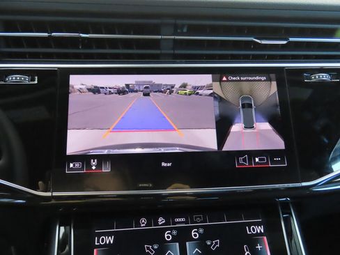 Used 2025 Audi Q7 3.0T Premium Plus w/ Premium Plus Package image 16