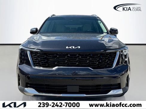 New 2026 Kia Sorento S image 8