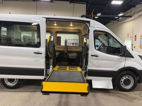 Used 2020 Ford Transit 150 Medium Roof image 40