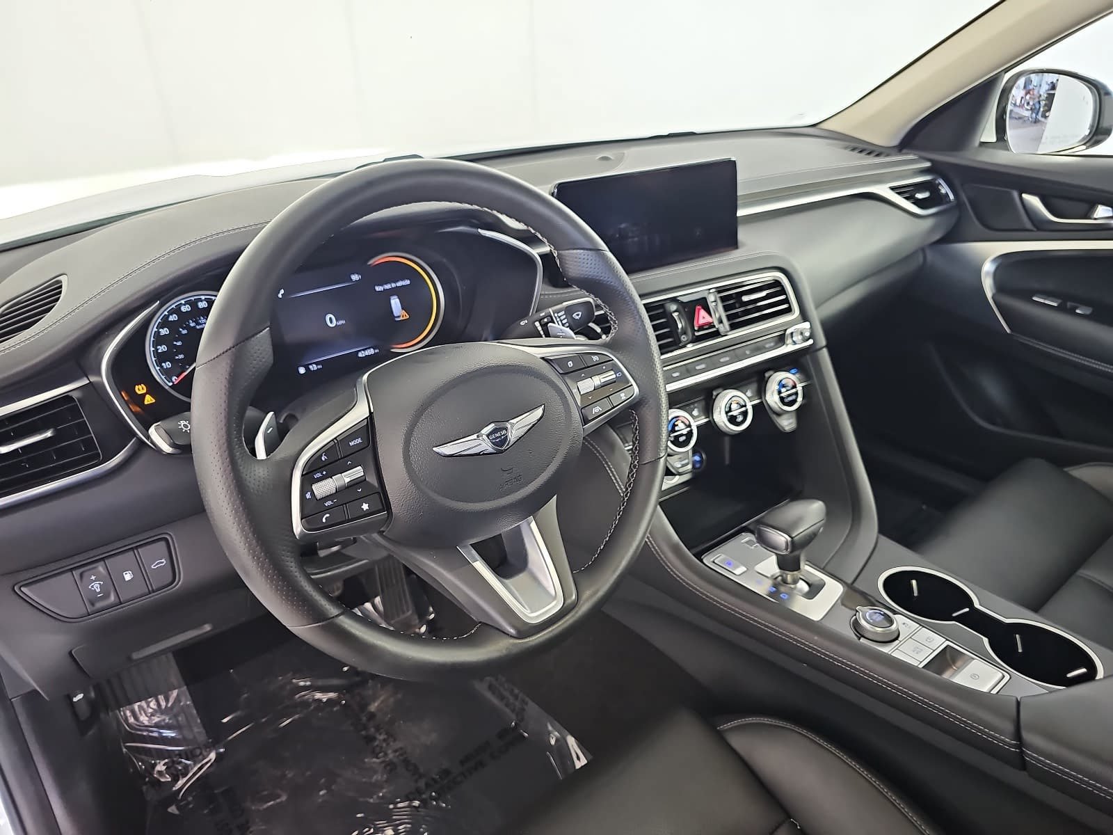 Used 2023 Genesis G70 2.0T AWD/4WD image 15