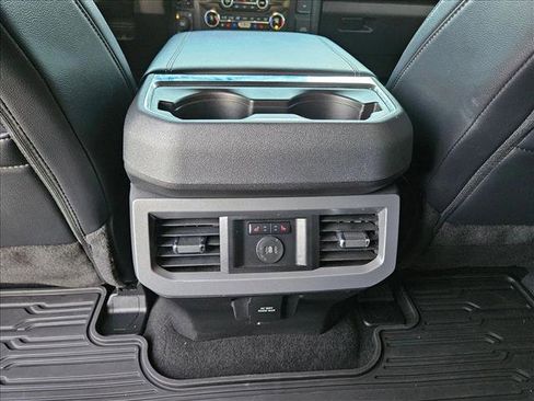 Used 2025 Ford F250 Lariat w/ FX4 Off-Road Package image 18