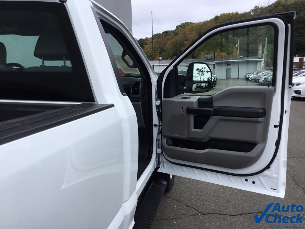 Used 2022 Ford F350 XL w/ Power Equipment Group AWD/4WD image 32