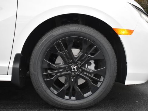 New 2026 Honda Odyssey Sport-L image 10