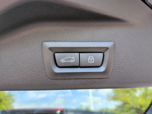 Used 2026 BMW X5 xDrive40i w/ Climate Comfort Package AWD/4WD image 38