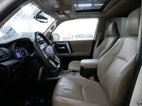 Used 2016 Toyota 4Runner Limited image 8