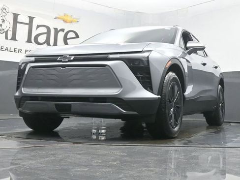 New 2026 Chevrolet Blazer EV LT AWD/4WD image 4