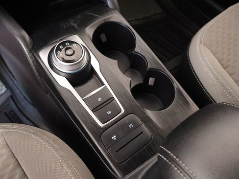 Used 2022 Ford Escape SE w/ Convenience Package FWD image 8