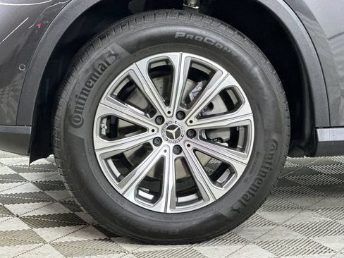 Used 2024 Mercedes-Benz GLC 300 4MATIC image 34