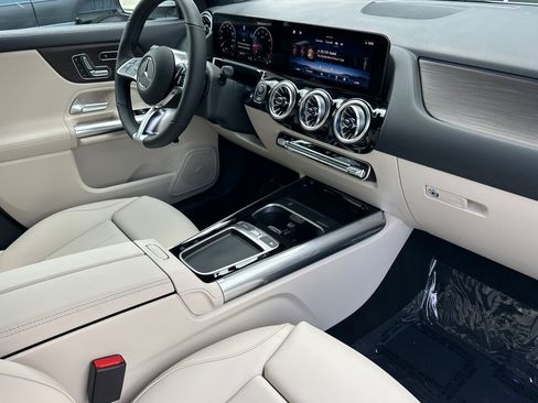New 2026 Mercedes-Benz GLA 250 4MATIC image 16
