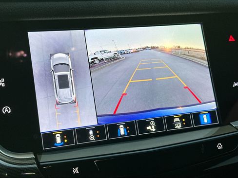 Used 2024 Cadillac XT6 Premium Luxury w/ Platinum Package image 17