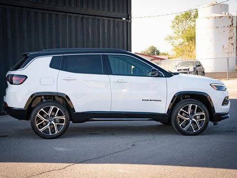 New 2025 Jeep Compass Limited w/ Elite Group image 7