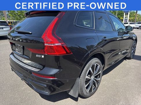 Used 2023 Volvo XC60 B5 Plus w/ Protection Package Premier AWD/4WD image 7